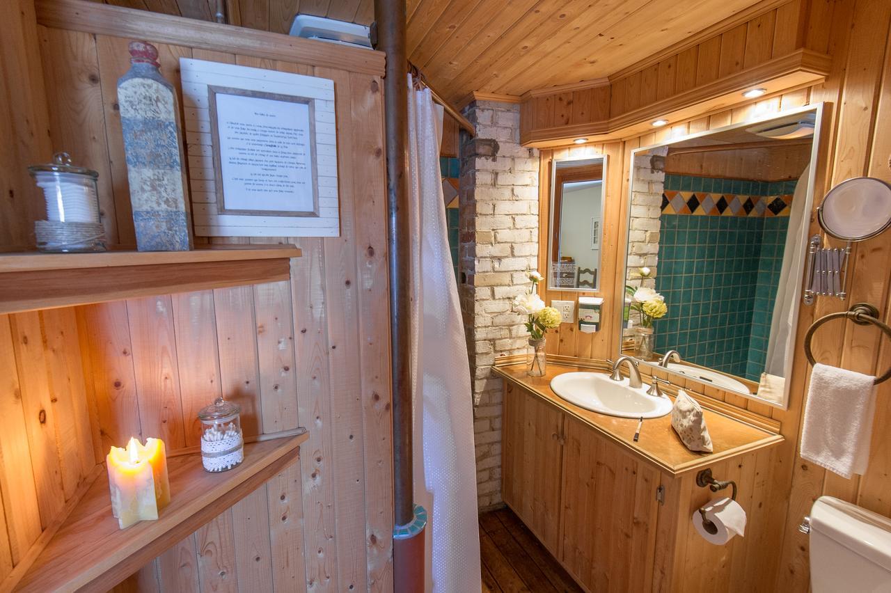 Almatoit Bed and Breakfast Exteriör bild