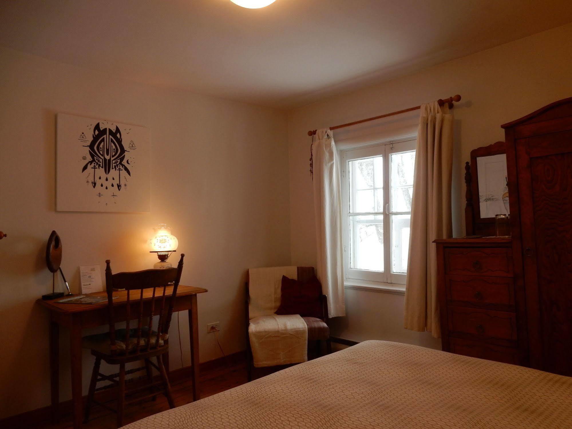 Almatoit Bed and Breakfast Exteriör bild