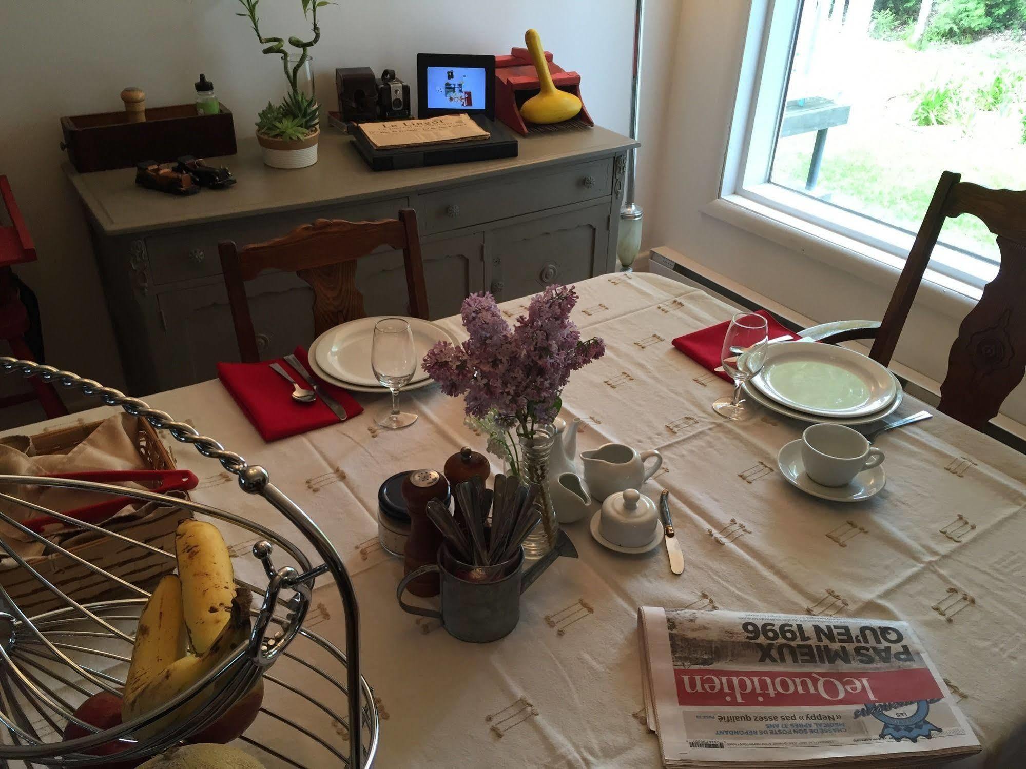 Almatoit Bed and Breakfast Exteriör bild